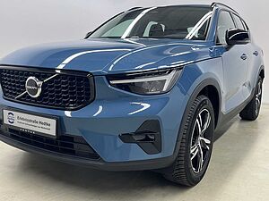 Volvo  XC40 Plus, B4 Mild-Hybrid, Benzin, Dark